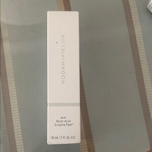 Rodan + Fields Enzyme Peel in White Box
